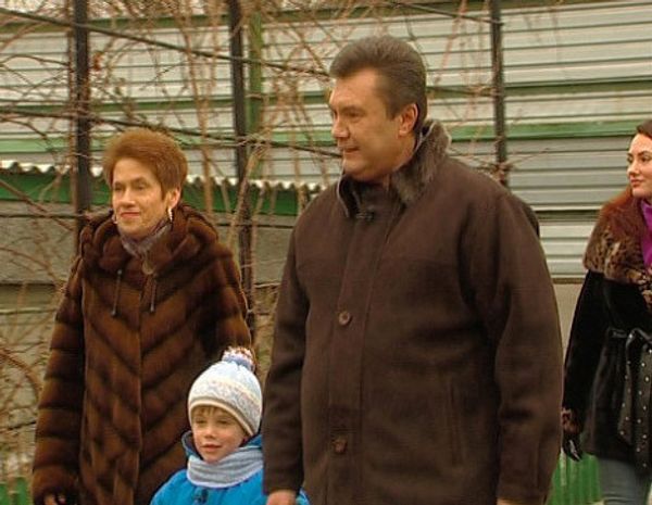 Lyudmila Yanukovych: from housewife to Ukraine’s first lady  - Sputnik International
