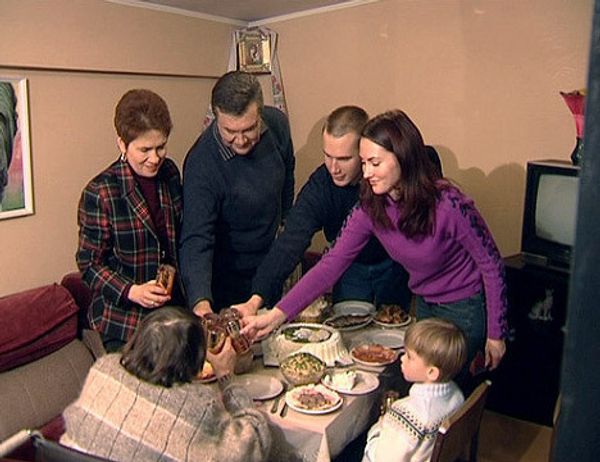 Lyudmila Yanukovych: from housewife to Ukraine’s first lady  - Sputnik International