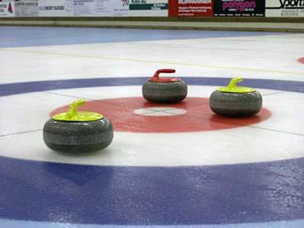 Chinese take Olympic bronze in women's curling  - Sputnik International