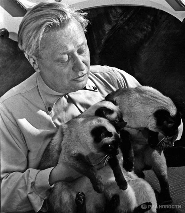 Cats and their famous owners Cats and their famous owners - Sputnik International