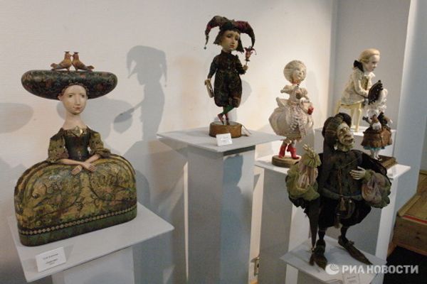 Unique dolls displayed at “Travels through Time” exhibition Unique dolls displayed at “Travels through Time” exhibition - Sputnik International