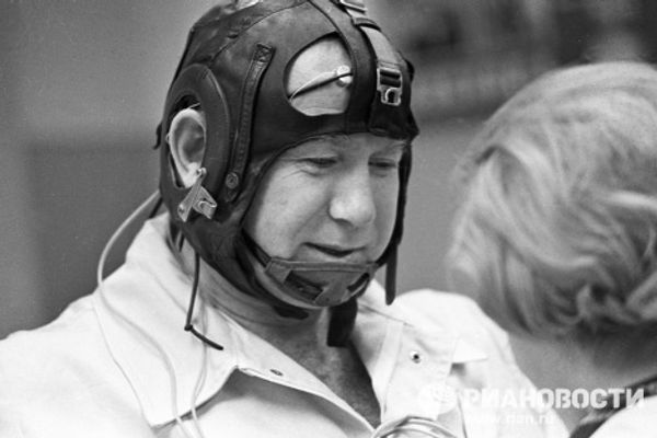 Alexei Leonov – the first person to walk in space - Sputnik International