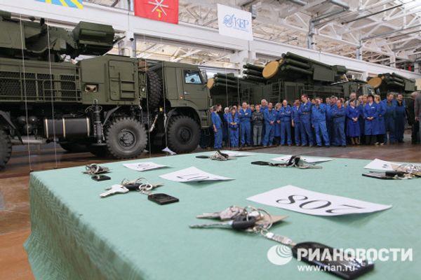 Russia adopts new 10 Pantsir-S1 missile air defense systems - Sputnik International