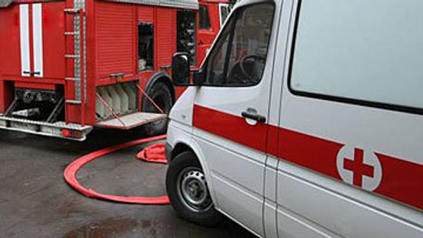 Business center catches fire in northern Moscow  - Sputnik International