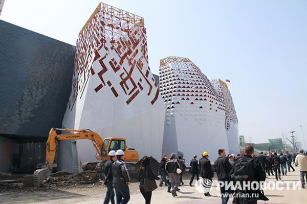 Construction of Russian EXPO 2010 pavilion in Shanghai - Sputnik International