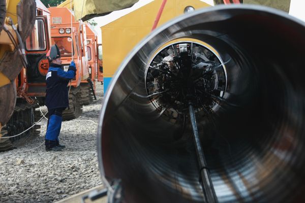 Gas transportation on the new line should begin in 2011. - Sputnik International