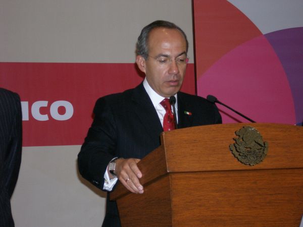 Mexican Presdient Felipe Calderon Mexican Presdient Felipe Calderon - Sputnik International