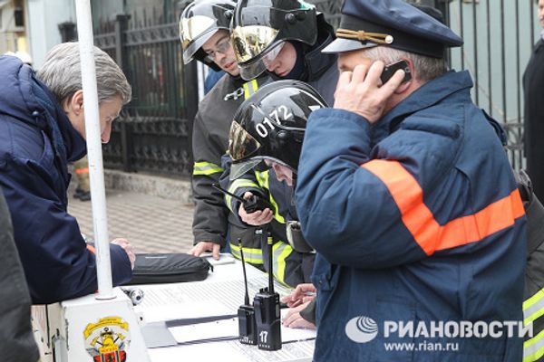 Deadly blast hits Moscow metro - Sputnik International