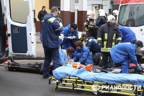 Deadly blast hits Moscow metro - Sputnik International