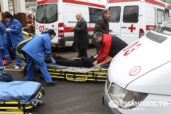 Deadly blast hits Moscow metro - Sputnik International