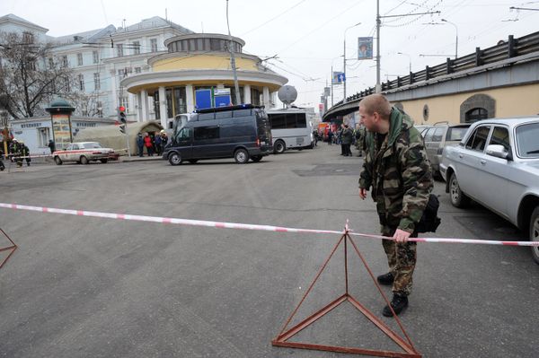 Total of 6 kg in TNT used in Moscow subway blasts Total of 6 kg in TNT used in Moscow subway blasts - Sputnik International