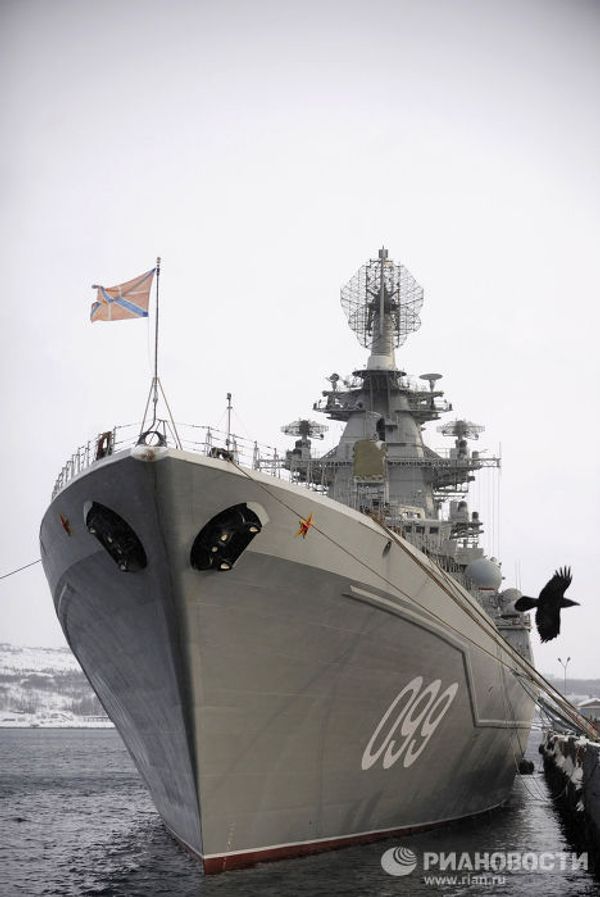 Russia's Pyotr Veliky nuclear-powered cruiser sails on mission in Indian Ocean - Sputnik International