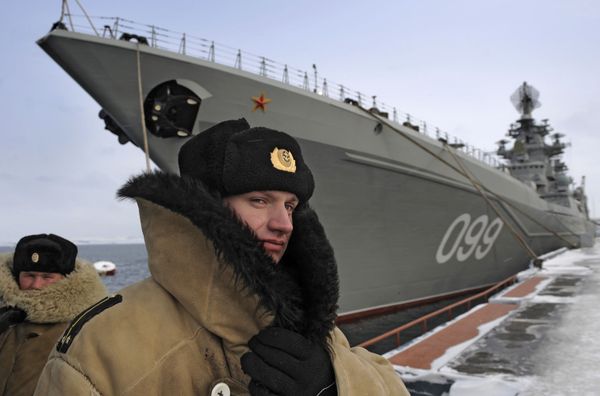  Pyotr Veliky - Sputnik International