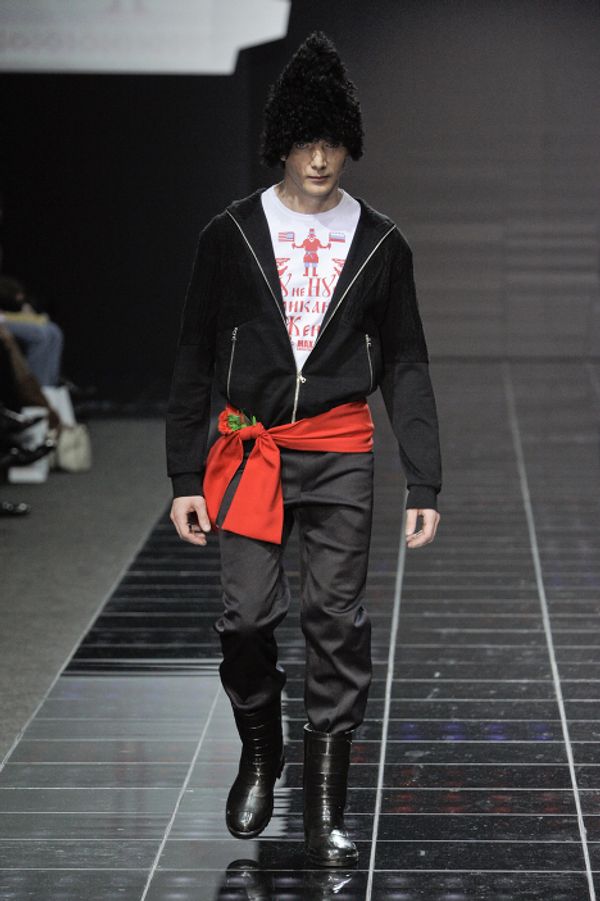 Russian designer says fashion can unite nation  - Sputnik International