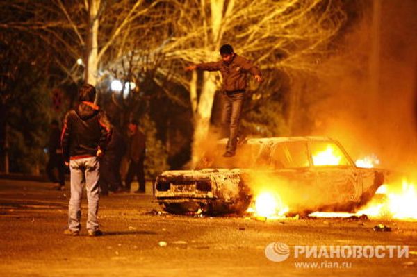 Riots in the Kyrgyz capital Riots in the Kyrgyz capital - Sputnik International