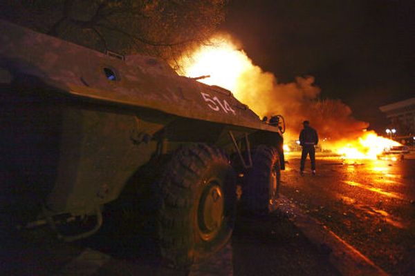 Riots in the Kyrgyz capital Riots in the Kyrgyz capital - Sputnik International