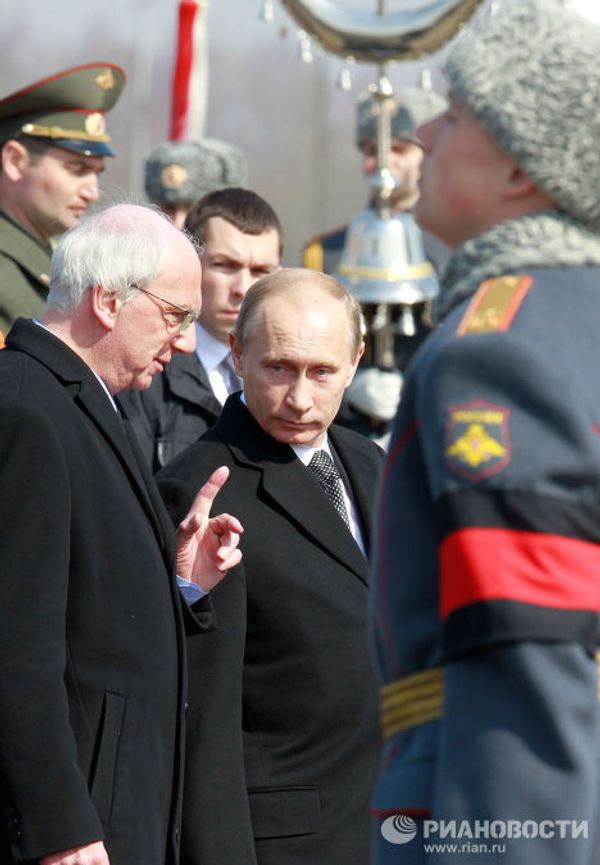 Russia pays last respects to Polish President Lech Kaczynski  - Sputnik International