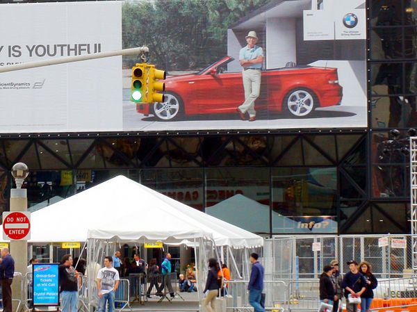 The Batmobile and other outlandish vehicles at the New-York car show - Sputnik International