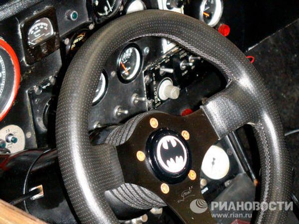 The Batmobile and other outlandish vehicles at the New-York car show - Sputnik International