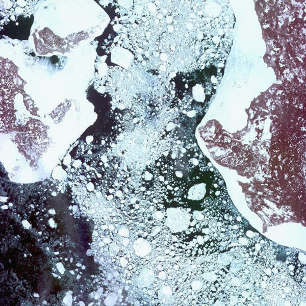 The Arctic as seen from space and Earth - Sputnik International