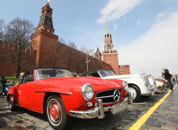 Old-timers on the streets of Moscow  - Sputnik International