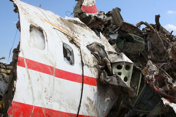 A technical failure, a crew mistake, poor flight management and security and third party's actions were seen as possible causes of the crash - Sputnik International