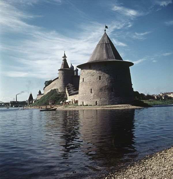 Russian Culture Ministry gives $342 for restoration of Pskov Kremlin - Sputnik International
