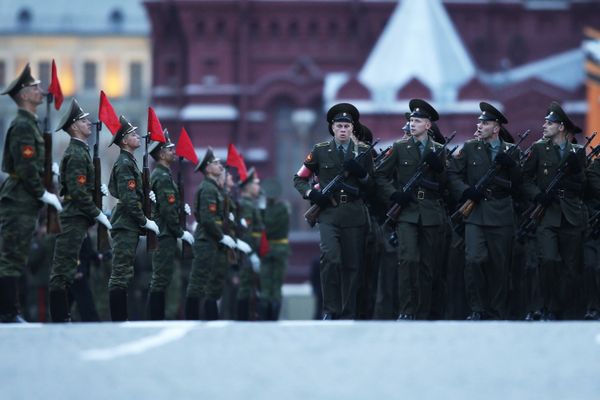 Russia's Victory Day events to involve 102,000 military personnel  - Sputnik International
