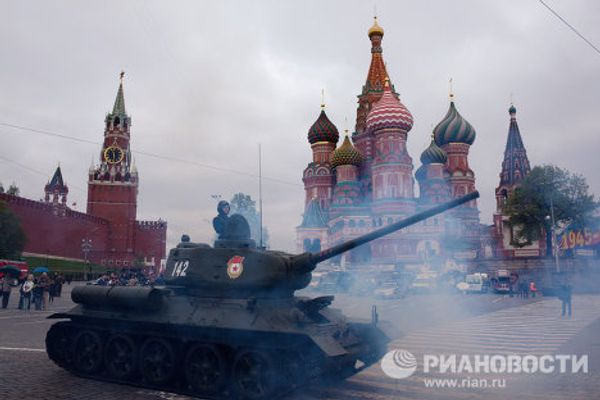 Dress rehearsal of V-Day parade on Moscow’s Red Square Dress rehearsal of V-Day parade on Moscow’s Red Square - Sputnik International