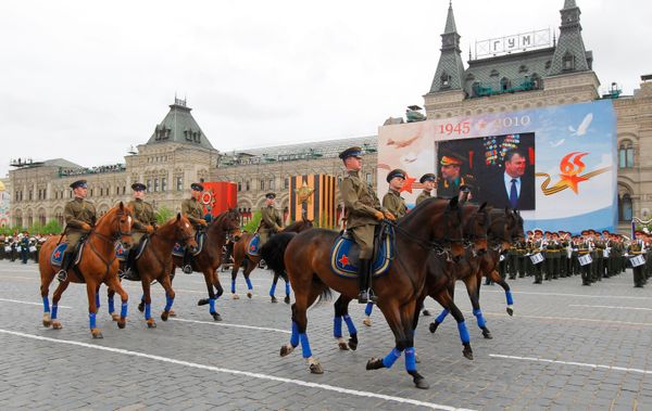 Dress rehearsal of V-Day parade on Moscow’s Red Square Dress rehearsal of V-Day parade on Moscow’s Red Square - Sputnik International