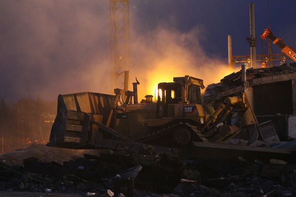 Fires at West Siberian mine hamper rescue effort - Sputnik International