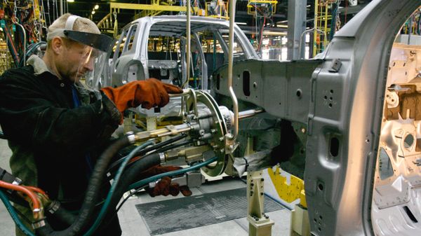 Producing jeeps at Taganrog car manufacturing plant in Russia. File photo - Sputnik International