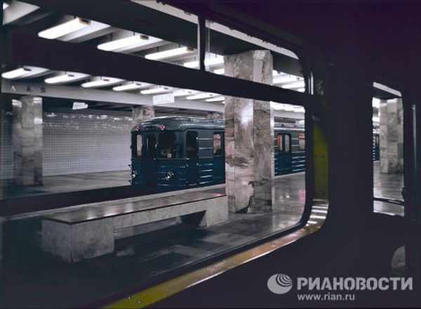 Moscow Metro’s legendary sculptures and images Moscow Metro’s legendary sculptures and images - Sputnik International