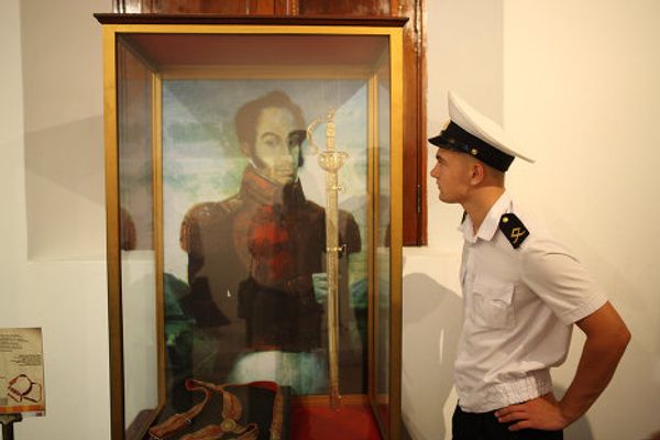 Crew of the Kruzenshtern sailing ship visits Venezuelan capital - Sputnik International