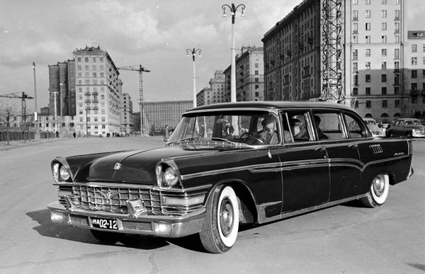 Iconic Soviet limo on course for return to governmental service Iconic Soviet limo on course for return to governmental service - Sputnik International