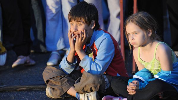  Russia saw 100,000 crimes against children in 2009 - official  - Sputnik International