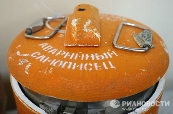 Flight recorders from Lech Kaczynski’s plane - Sputnik International