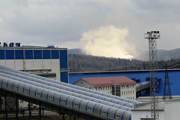 Mining consultants from the international IMC Montan company, Ukrainian and Russian experts and officials will take part in the meeting - Sputnik International