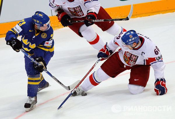 Best moments of World Ice Hockey Championship 2010 semifinals Switzerland vs. Czech - Sputnik International