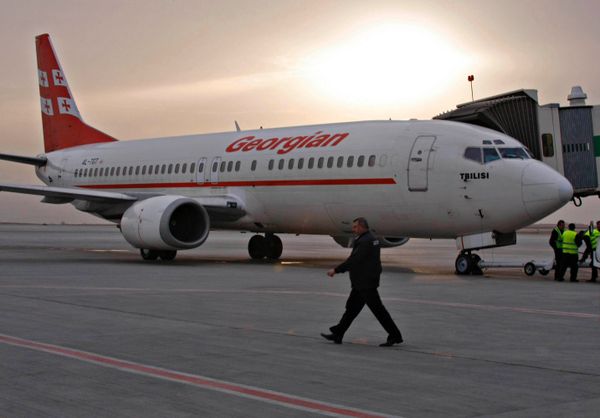 Georgia condemns direct Moscow-Sukhumi flights - Sputnik International