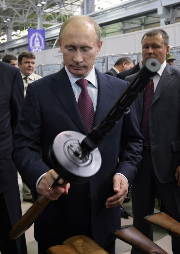 Vladimir Putin with deadly force  - Sputnik International