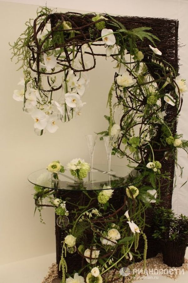 World’s haute couture flower fashion in London World’s haute couture flower fashion in London - Sputnik International