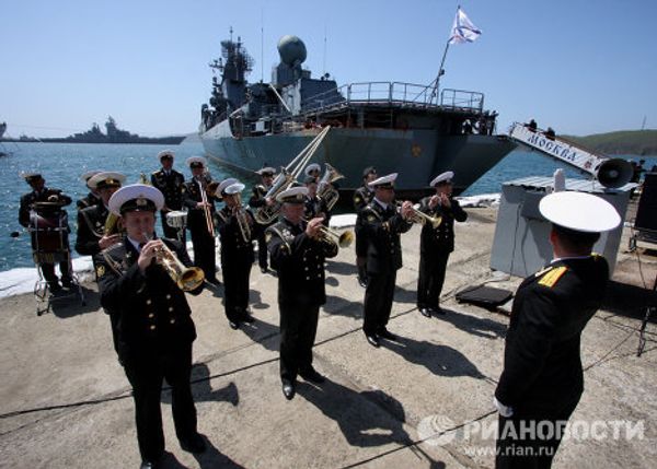 Guided missile cruiser Moskva arrives in Russia’s Far East  - Sputnik International