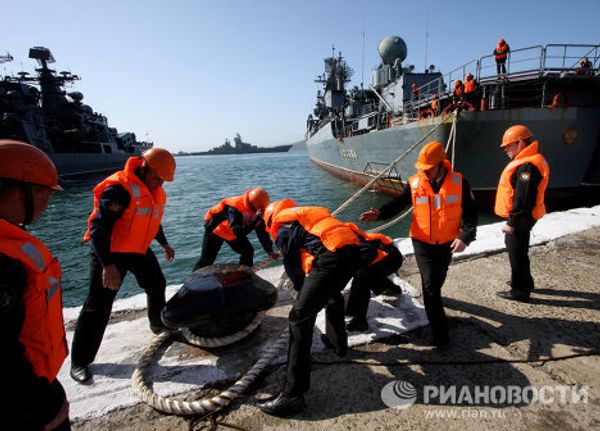 Guided missile cruiser Moskva arrives in Russia’s Far East  - Sputnik International