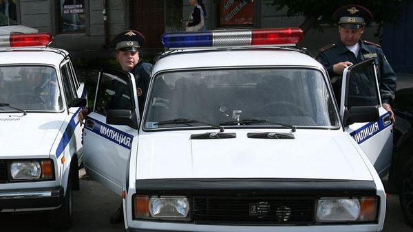The attackers opened fire from automatic weapons on a police patrol - Sputnik International