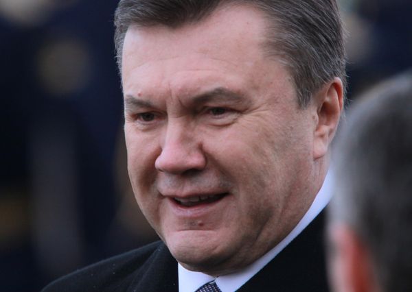 Yanukovych meets with Greek counterpart in Athens, leaves for Mount Athos - Sputnik International