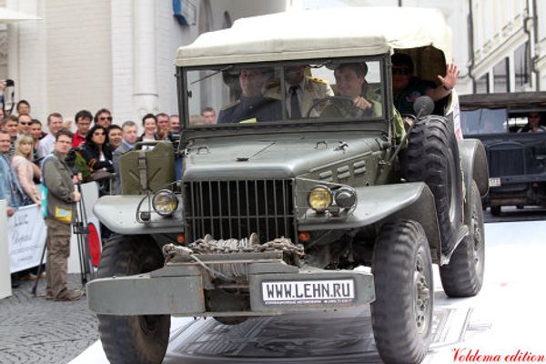 Participants of vintage car races  - Sputnik International