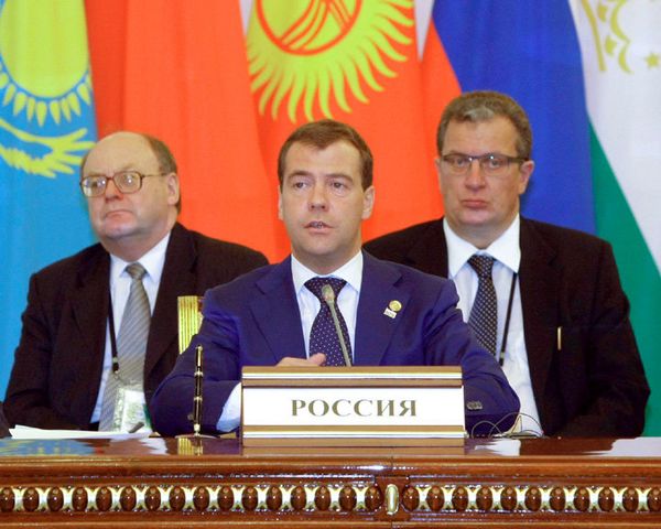 Countries under UN sanctions cannot join SCO - Medvedev Countries under UN sanctions cannot join SCO - Medvedev - Sputnik International