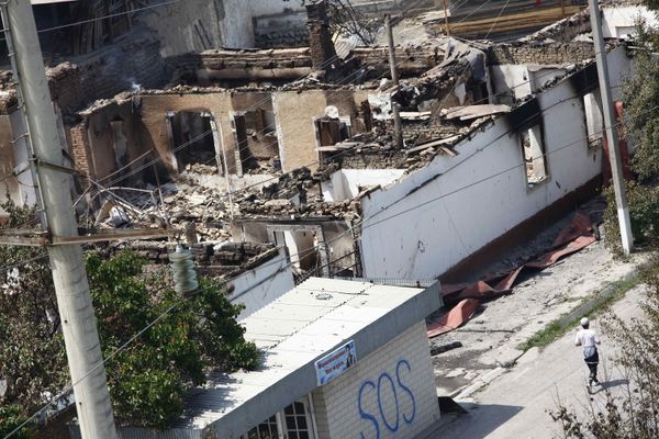 Death toll in Kyrgyz ethnic violence reaches 113  - Sputnik International