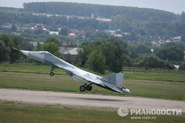 Russia’s fifth-generation fighter jet completes first stage of tests - Sputnik International
